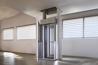 Luma Homelift inside use